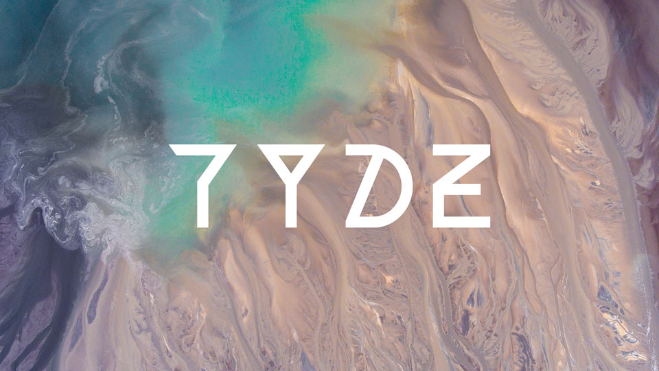 

Tyde: An Experimental Display Font Defined by Its Unique and Futuristic Style