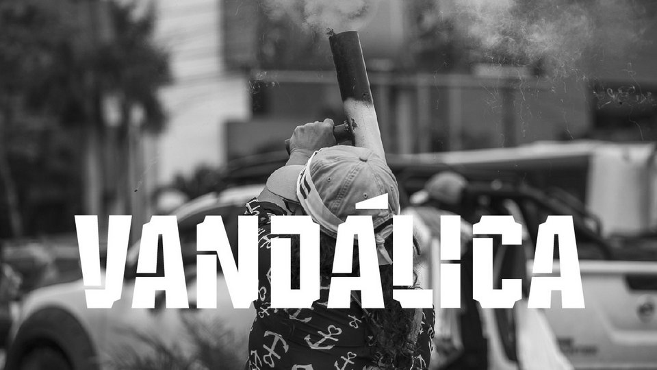 

Vandalica: A Powerful Typeface Created as a Tool for Social Protest in Nicaragua