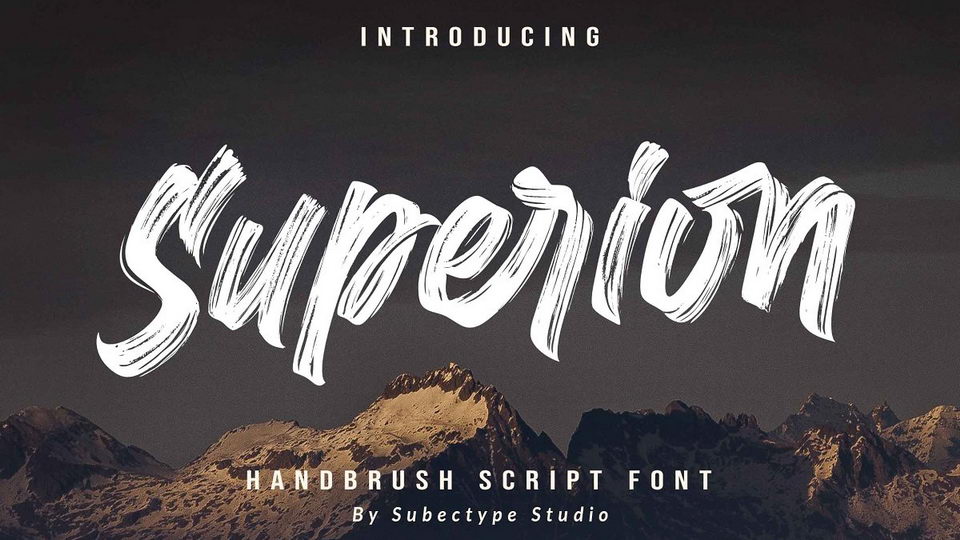 

Superion: An Exciting Brush Font Perfect for Any Project