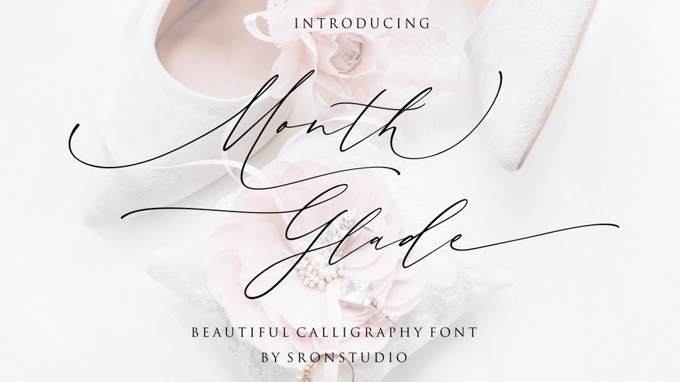 

Month Glade: A Modern Calligraphy Font Perfect for Creative Projects